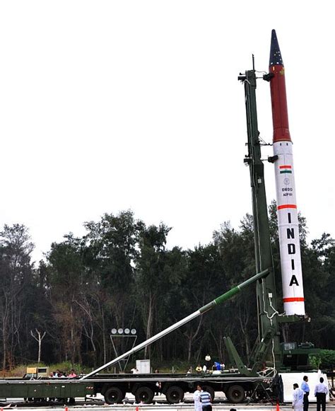 India tests new 3,000 km-range Agni-IV missile - Rediff.com News