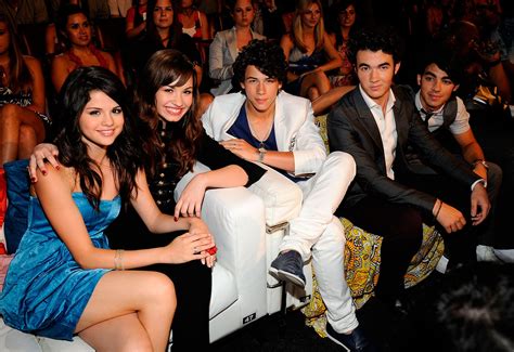 Uf, a Selena y a Nick Jonas no les va gustar el motivo por el cual Demi ...