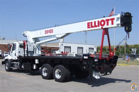 Sold New Elliott 30105F-D boom truck mounted to Kenworth T440 chassis ...