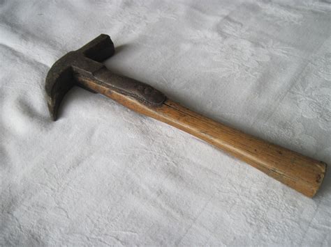 Antique hammer | Collectors Weekly