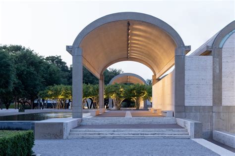 Louis Kahn Kimbell Art Museum