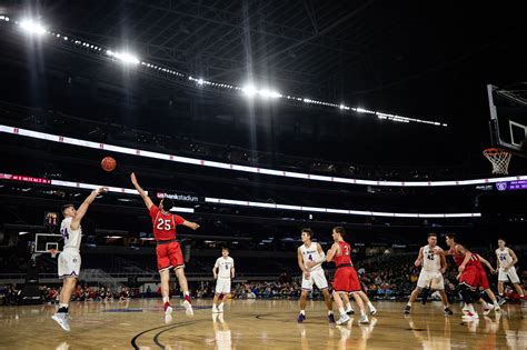 St. Thomas Wins First-ever Basketball Game at U.S. Bank Stadium ...