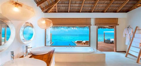 W Maldives Spectacular Overwater Villa - Maldives Water Villas