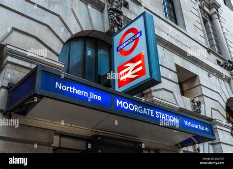 Moorgate Station High Resolution Stock Photography and Images - Alamy