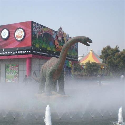 China Floor Mist Artificial Fog Water Fountain Manufacturer - Price ...