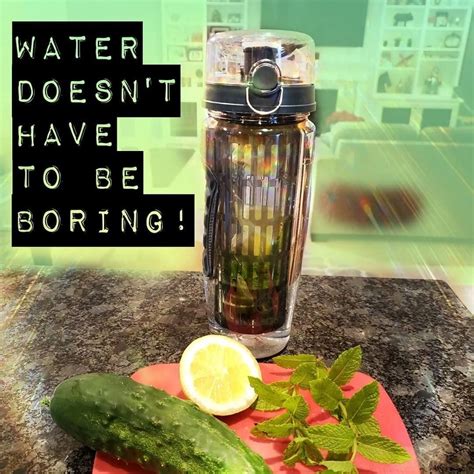 32oz Infuser Water Bottle | Infused water bottle, Fruit infused water ...