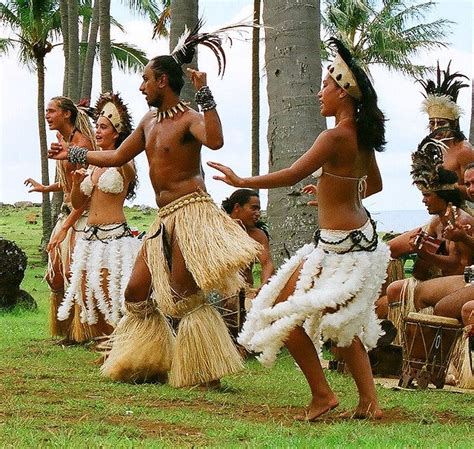 Rapa Nui dance | Polynesian dance, Hawaiian people, Hawaiian dancers