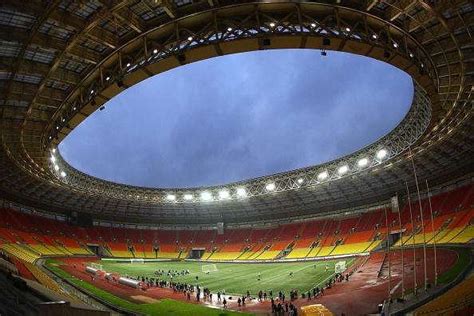 Gianni Infantino labels Luzhniki Stadium as a suitable venue for ...