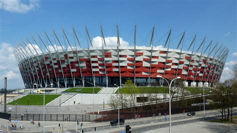 File:Stadion Narodowy w Warszawie 20120422.jpg - Wikipedia