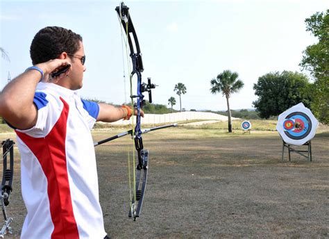 Educación Física y Deporte: Tiro con arco