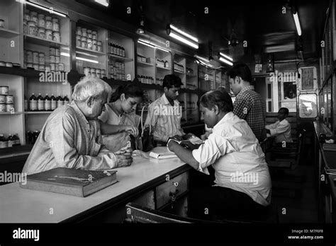 Jaipur, Rajasthan, india: Ayurvedic Pharmacy Stock Photo - Alamy