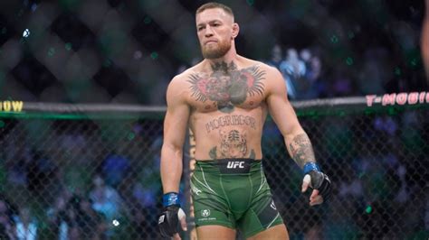 Conor McGregor reacts after Dana White reveals $300k bonuses for UFC ...