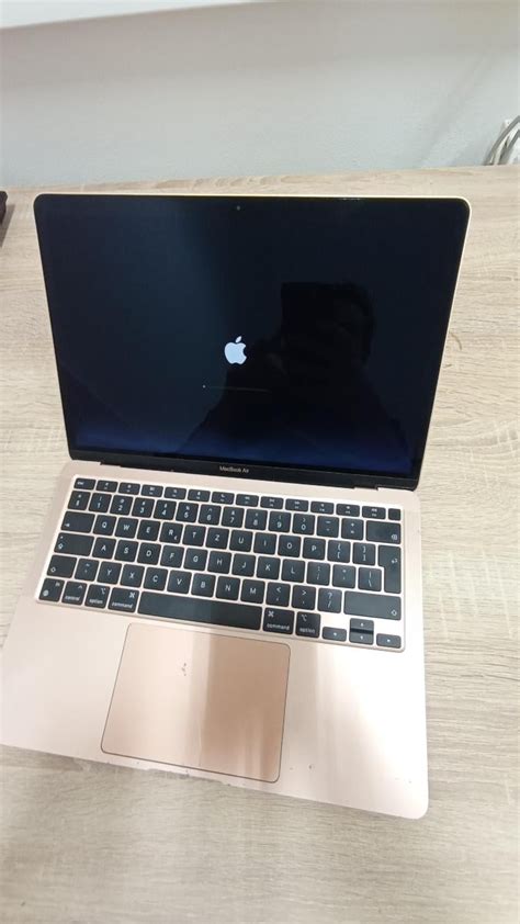 Macbook Air M1 A2337 (2020) nefunkční | Aukro