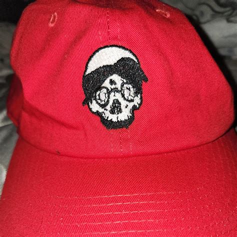 G59 skull hat - Depop