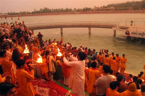 Private Tour: Ganga Aarti Hindu Ritual in Rishikesh Including Dinner 2023 - Viator