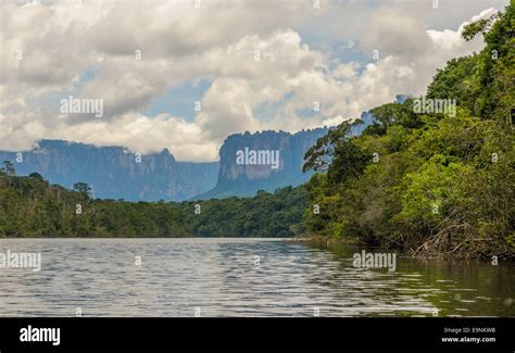 Canaima national park hi-res stock photography and images - Alamy