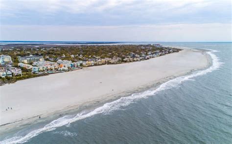 Isle of Palms Beach (2024) | Information, Photos, Rules & Events