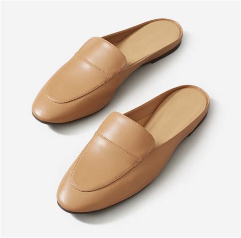 The 25 Best Comfortable Flats That Won't Cause Pain | Who What Wear