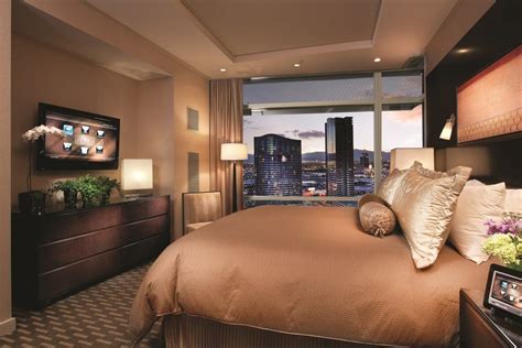 Aria Resort and Casino 31-go Las Vegas. Tell me who, what & when you ...