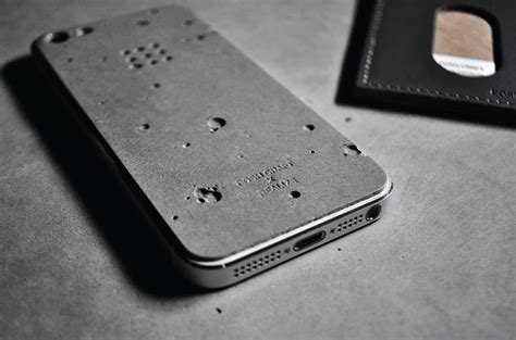 NextCrave - Luna Concrete iPhone 5 Skin