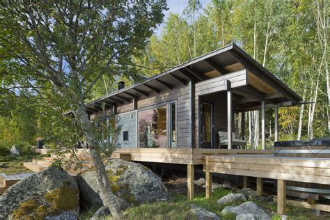 Photo 8 of 21 in These 8 Log Cabin Kit Homes Celebrate Nordic… | Cabin kit homes, Log cabin home ...