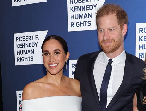 Sarah Ferguson Blasts Prince Harry & Meghan Markle as Couple's ...