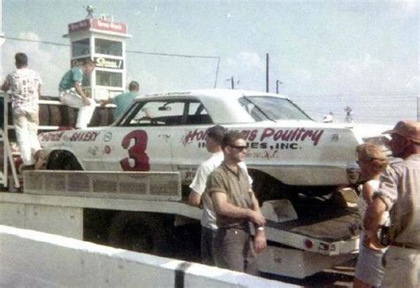 Junior Johnson'S 1963 Chevy. #OLDSCHOOLNASCAR | Nascar cars, Old race cars, Classic cars trucks ...