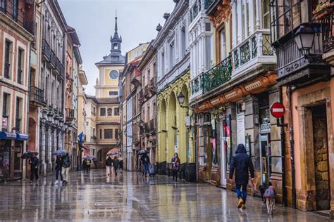 Old Town of Oviedo editorial stock photo. Image of calle - 163961358