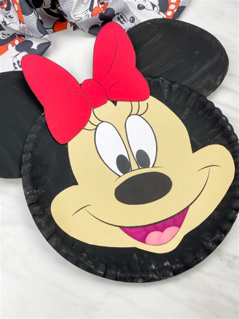 Minnie & Mickey Mouse Paper Plate Craft [Free Template]