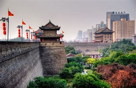 The Ancient City Wall of Xi’an | Amusing Planet