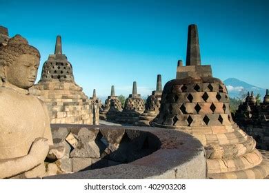 Borobudur Sunrise Stock Photo 402903208 | Shutterstock