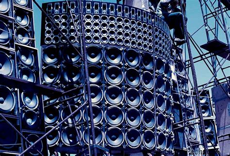 Amazing Vintage Photos Of The Grateful Dead’s Wall Of Sound, 1974 Stage ...