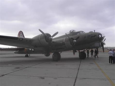 B-17G "Nine-O-Nine" | The B-17G "Nine-O-Nine" on open house … | Flickr