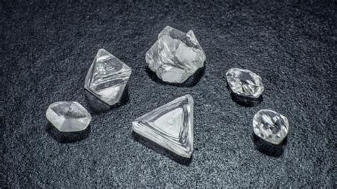 Diamond Description | Diamond stone, Types of diamonds, Diamond