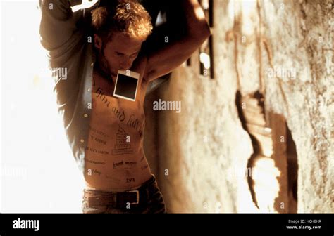 MEMENTO, Guy Pearce, 2000 Stock Photo - Alamy