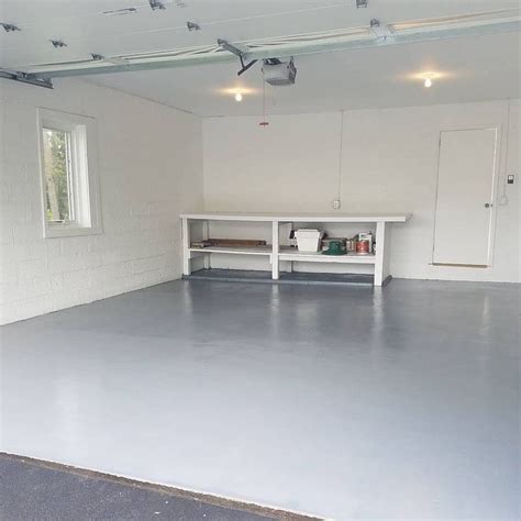 The Top 26 Garage Flooring Ideas - Trendey | Vinyl garage flooring ...