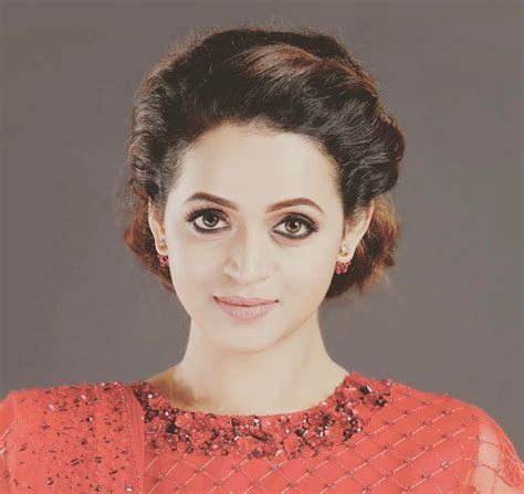 Bhavana Menon Biography, Wiki, Biodata, Age, Height, Weight, Body Measurements, Family, Husband ...