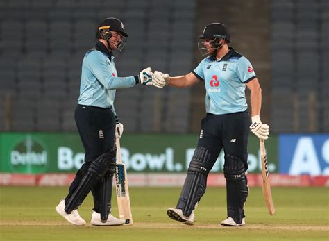 India Vs England 2021: Twitter Erupts As England Suffer An Epic ...