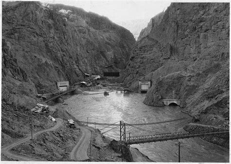 Hoover Dam Construction History