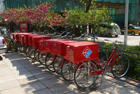 ecocity | publicity | mobility: The Pizza-delivery Bike