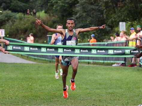 Conner Mantz confronts Beach To Beacon 10K champion for unsportsmanlike move - Canadian Running ...