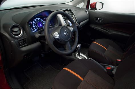 2015 Nissan Versa Note SR Debuts at 2014 Chicago Auto Show - Automobile Magazine