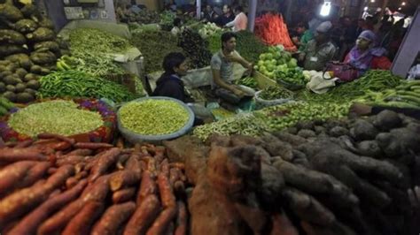 As inflation increases, India Inc seeks lower lending rates