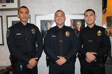 Fontana Police Department welcomes new officers | News | fontanaheraldnews.com