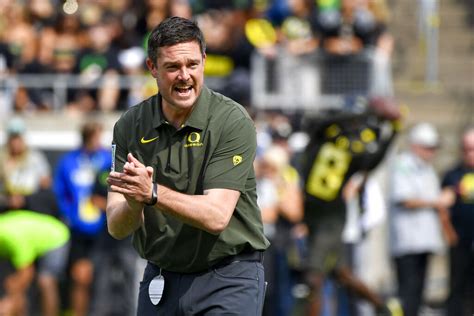 Looking at the Oregon Ducks’ needs in the transfer portal - oregonlive.com