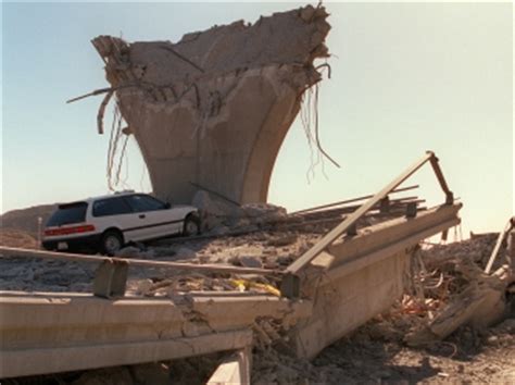 1994 Northridge earthquake - Facts & Summary - HISTORY.com