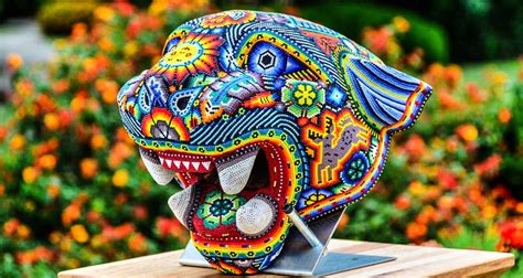 Color y tradición: esta startup social lleva el arte huichol al mundo ...