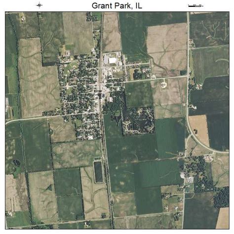 Aerial Photography Map of Grant Park, IL Illinois