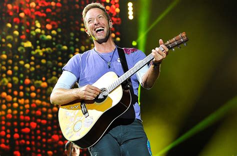 Coldplay's Chris Martin to Guest on 'Modern Family' | Billboard