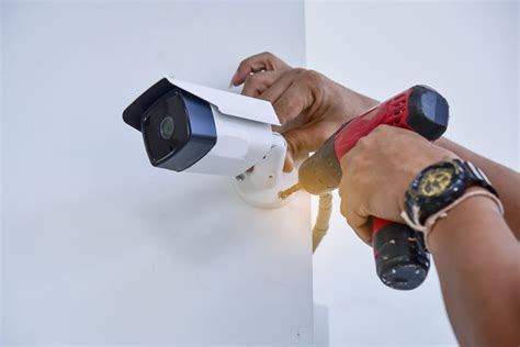 3 Reasons To Install CCTV In Your Home – Cool Exotics